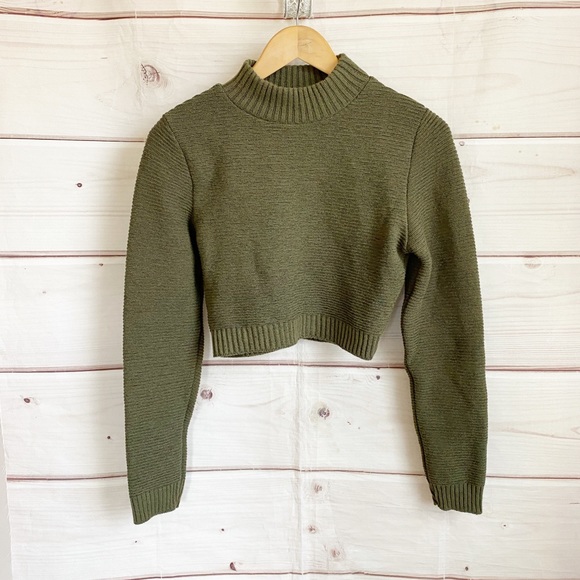 Missguided Sweaters - Missguided Cropped Mock Neck Sweater